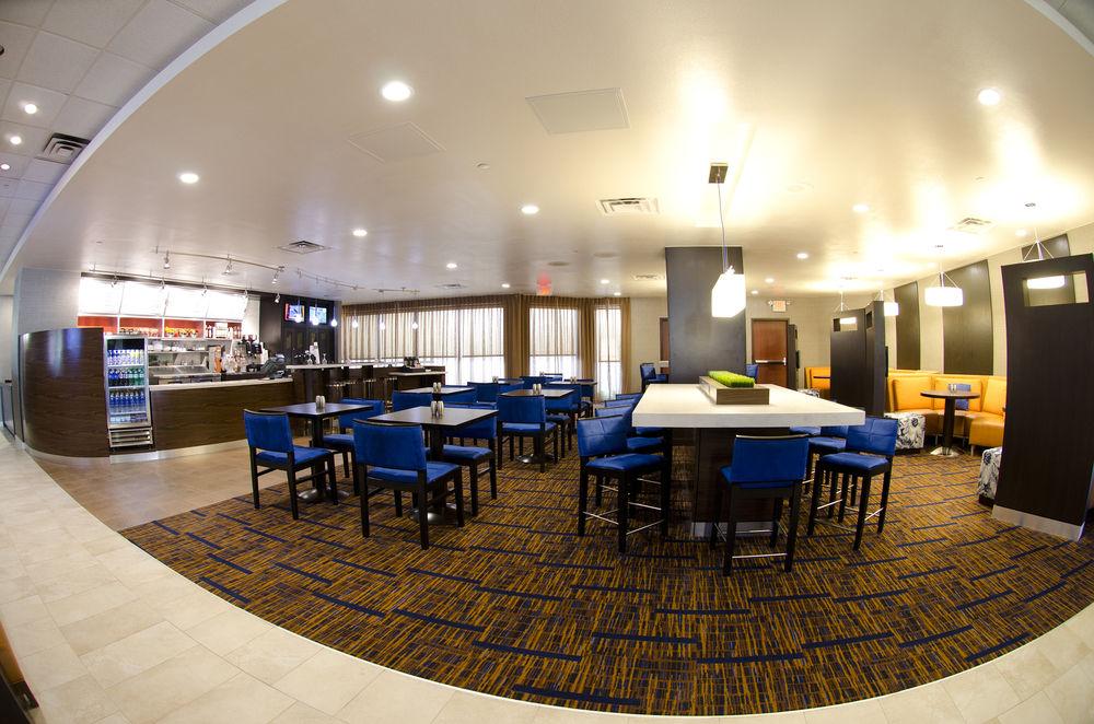 Courtyard Waterbury Downtown Hotel Exterior foto