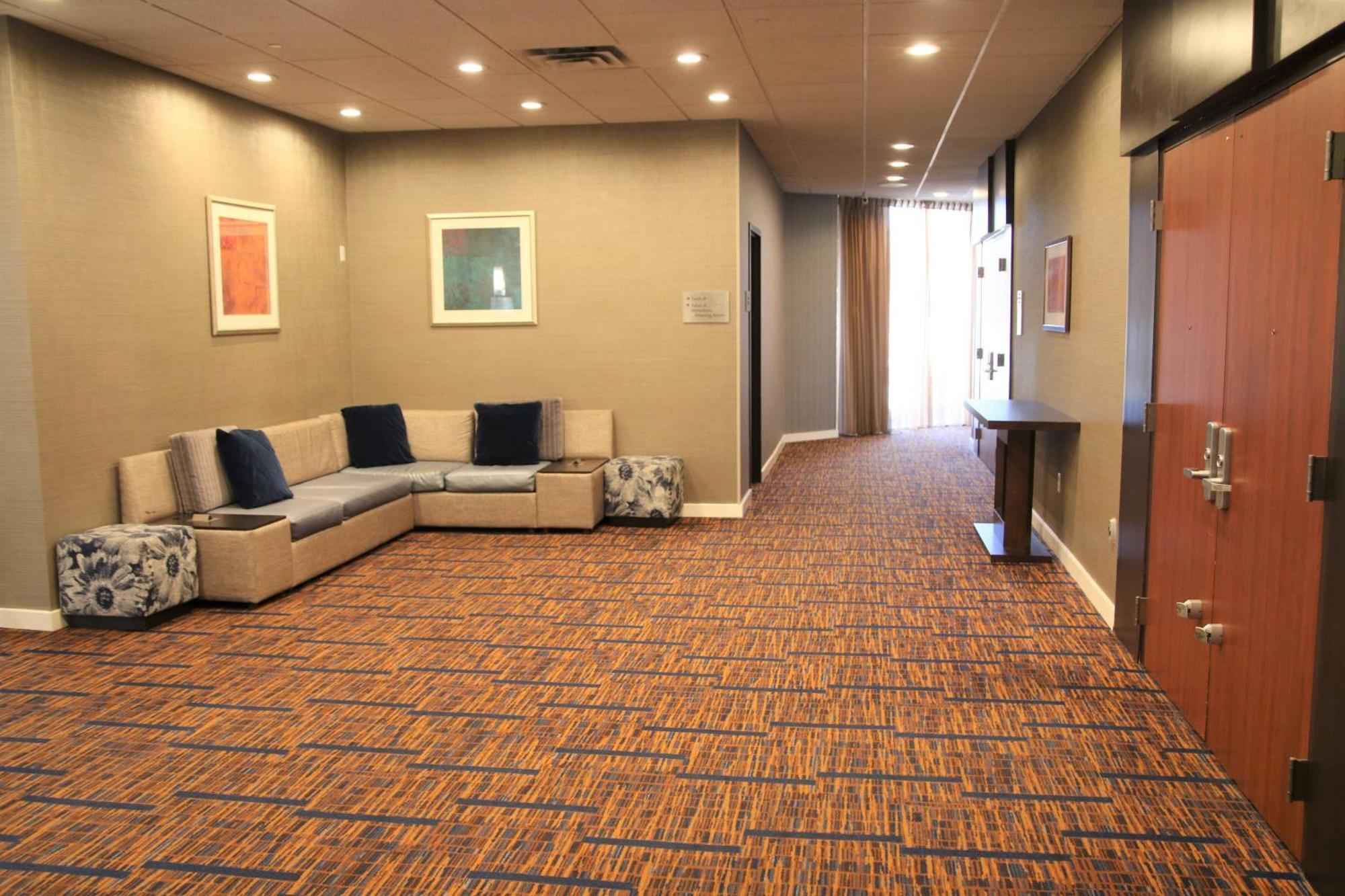 Courtyard Waterbury Downtown Hotel Exterior foto